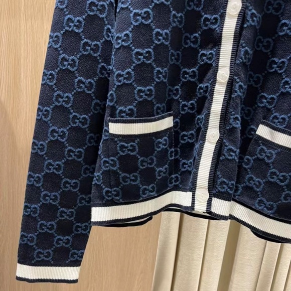 Gucci GG Logo Monogram Striped Jacquard Knit Cotton Cardigan in Navy size Large - Picture 7 of 8